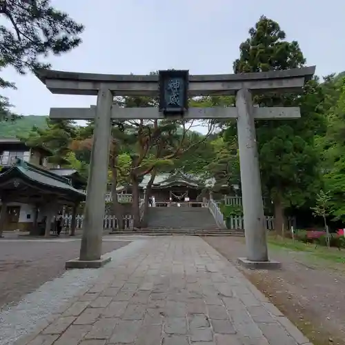 函館八幡宮の鳥居