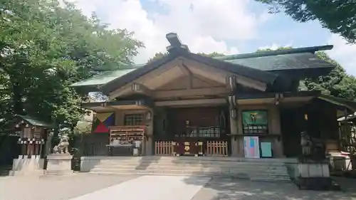 東郷神社の本殿・本堂