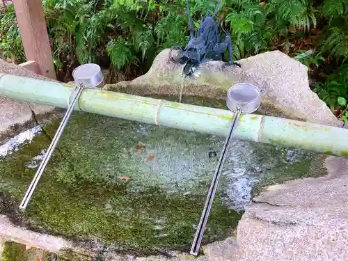 鏡神社の手水