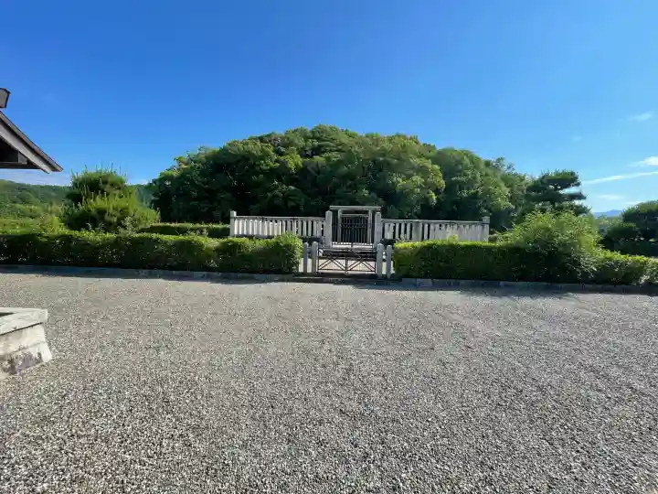 宣化天皇陵(身狹桃花鳥坂上陵)(奈良県)