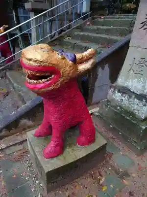 湯所神社の狛犬