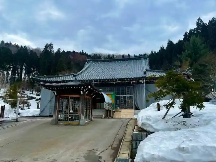青龍寺(昭和大仏)(青森県)