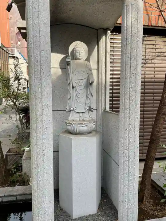 法真寺の{uncategorized: "未分類", other: "その他", undefined: "問題あり", building: "その他建物", grave: "お墓", sacred_gate: "鳥居", guardian: "狛犬", statue: "像", buddha: "仏像", history: "歴史", nature: "自然", garden: "庭園", animal: "動物", pagoda: "塔", temizu: "手水舎", mountain_gate: "山門・神門", sanctuary: "本殿・本堂", subordinate: "末社・摂社", art: "芸術", scenery: "景色", jizo: "地蔵", ema: "絵馬", goshuin: "御朱印", omikuji: "おみくじ", items: "授与品その他", amulet: "お守り", goshuincho: "御朱印帳", eats: "食事", festival: "お祭り", votive_dance: "神楽", shichigosan: "七五三参", wedding: "結婚式", experience: "体験その他", initially: "初詣", around: "周辺", anti_infection: "感染症対策"}