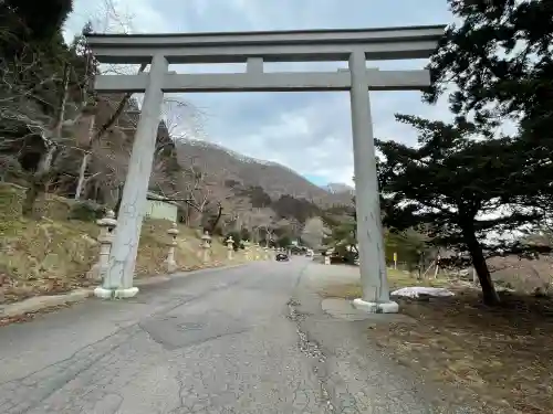 函館八幡宮の鳥居