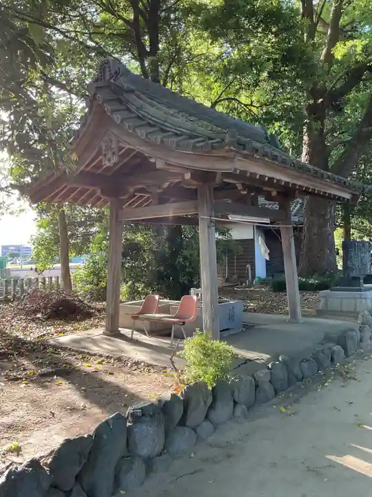 三明神社の手水舎