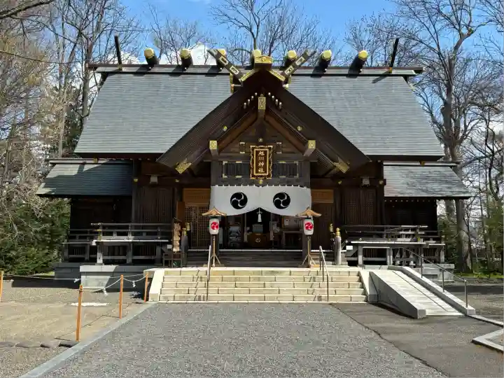 旭川神社の本殿・本堂