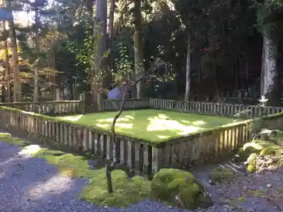 身延山 祖廟拝殿の周辺