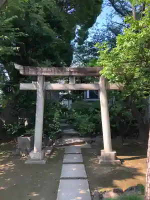 品川神社の鳥居