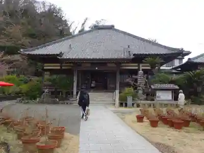 了仙寺の本殿・本堂