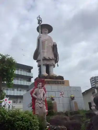 正栄寺の像