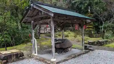 竹林寺の手水舎