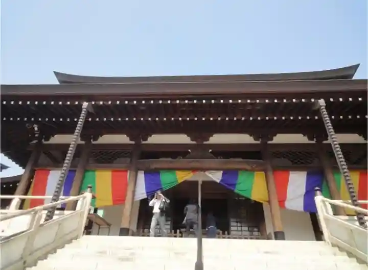 萬満寺の本殿・本堂