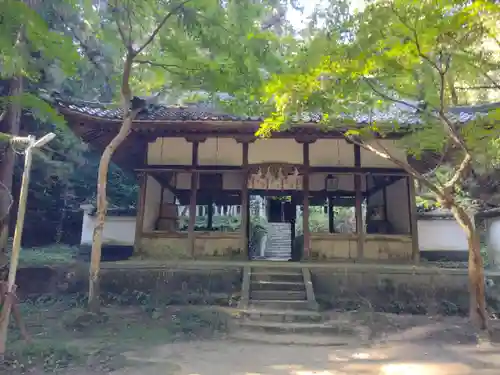 春日神社の本殿