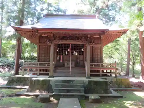 川北諏訪神社の本殿・本堂