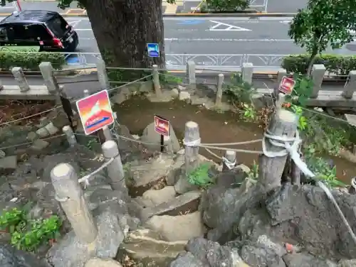 鳩森八幡神社(東京都)