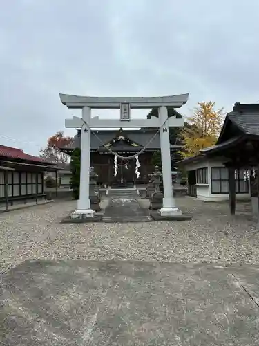 三箇神社の鳥居