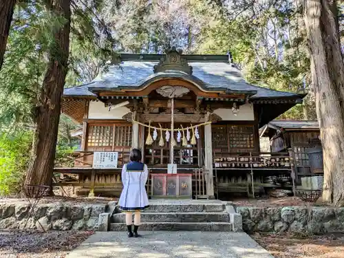 坂下神社の本殿