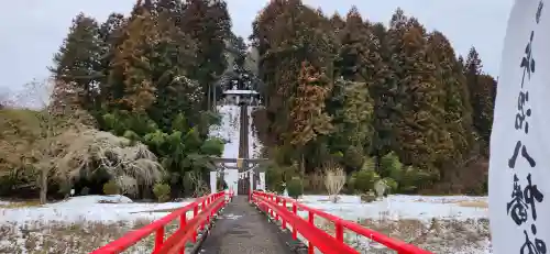 坪沼八幡神社の周辺
