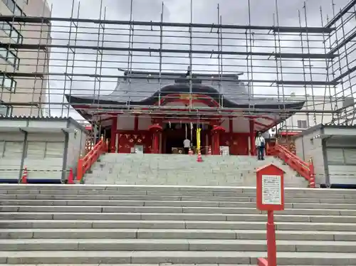 花園神社の本殿・本堂