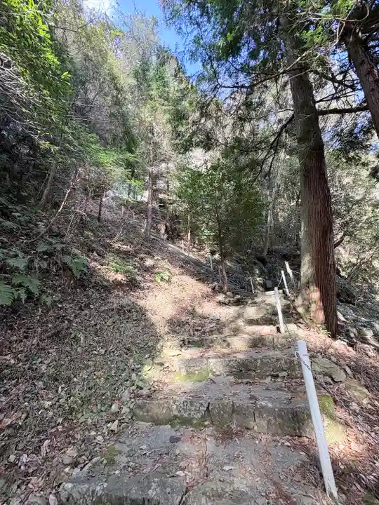 八重山神社の周辺