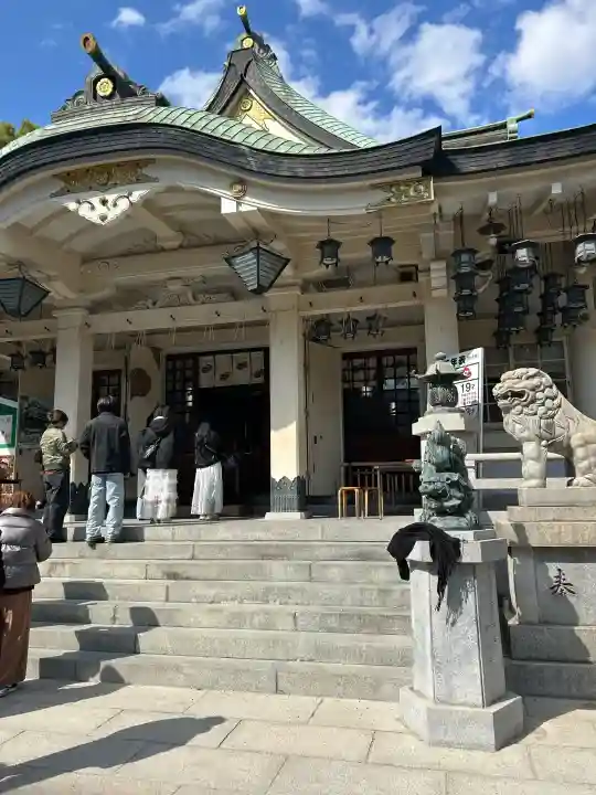 難波八阪神社の{uncategorized: "未分類", other: "その他", undefined: "問題あり", building: "その他建物", grave: "お墓", sacred_gate: "鳥居", guardian: "狛犬", statue: "像", buddha: "仏像", history: "歴史", nature: "自然", garden: "庭園", animal: "動物", pagoda: "塔", temizu: "手水舎", mountain_gate: "山門・神門", sanctuary: "本殿・本堂", subordinate: "末社・摂社", art: "芸術", scenery: "景色", jizo: "地蔵", ema: "絵馬", goshuin: "御朱印", omikuji: "おみくじ", items: "授与品その他", amulet: "お守り", goshuincho: "御朱印帳", eats: "食事", festival: "お祭り", votive_dance: "神楽", shichigosan: "七五三参", wedding: "結婚式", experience: "体験その他", initially: "初詣", around: "周辺", anti_infection: "感染症対策"}