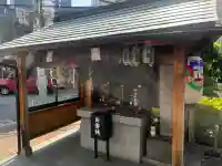 地蔵堂(天王寺 春日園)の{uncategorized: "未分類", other: "その他", undefined: "問題あり", building: "その他建物", grave: "お墓", sacred_gate: "鳥居", guardian: "狛犬", statue: "像", buddha: "仏像", history: "歴史", nature: "自然", garden: "庭園", animal: "動物", pagoda: "塔", temizu: "手水舎", mountain_gate: "山門・神門", sanctuary: "本殿・本堂", subordinate: "末社・摂社", art: "芸術", scenery: "景色", jizo: "地蔵", ema: "絵馬", goshuin: "御朱印", omikuji: "おみくじ", items: "授与品その他", amulet: "お守り", goshuincho: "御朱印帳", eats: "食事", festival: "お祭り", votive_dance: "神楽", shichigosan: "七五三参", wedding: "結婚式", experience: "体験その他", initially: "初詣", around: "周辺", anti_infection: "感染症対策"}