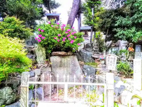 八幡社（栄生八幡社）の末社・摂社