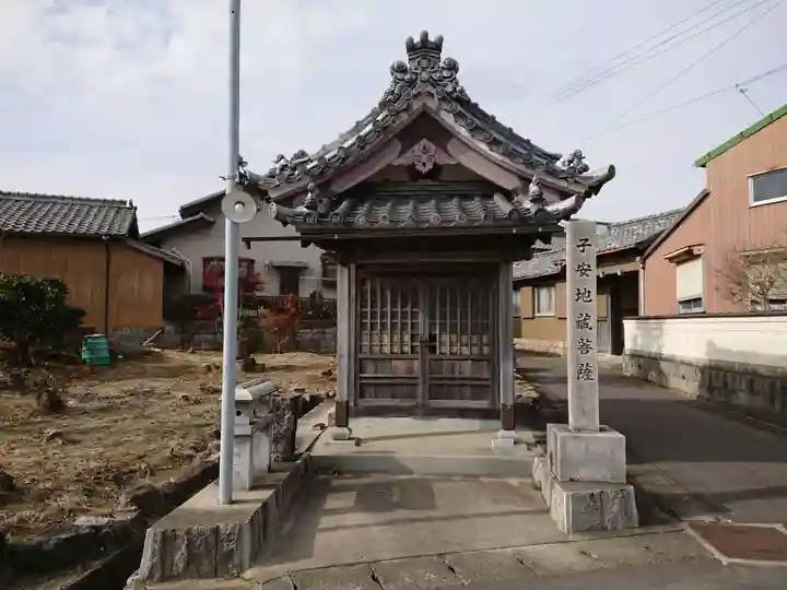 子安地蔵菩薩の本殿・本堂