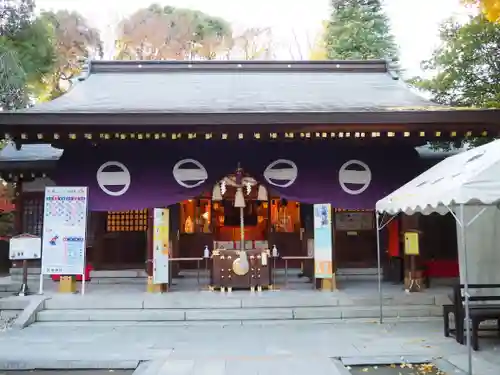 新田神社の本殿・本堂