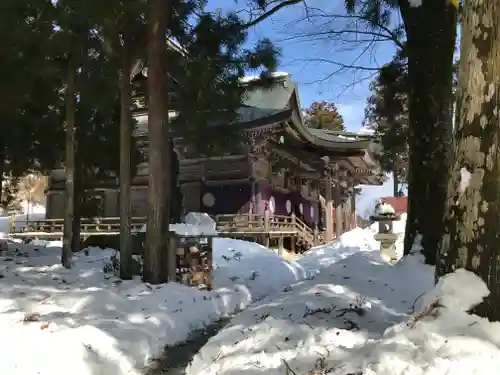 成相寺の本殿・本堂