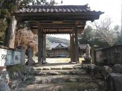 剣星寺の山門・神門