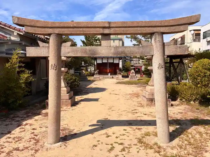 東鳴尾皇太神社の鳥居