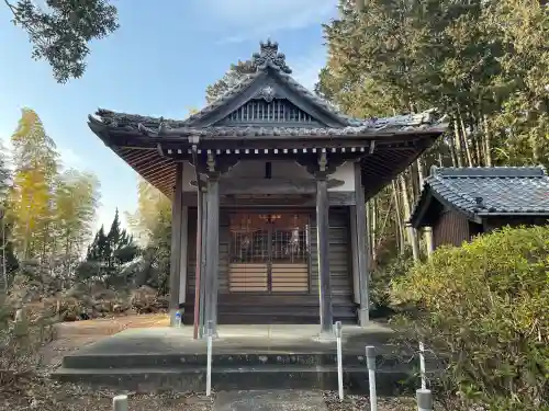 円立寺の{uncategorized: "未分類", other: "その他", undefined: "問題あり", building: "その他建物", grave: "お墓", sacred_gate: "鳥居", guardian: "狛犬", statue: "像", buddha: "仏像", history: "歴史", nature: "自然", garden: "庭園", animal: "動物", pagoda: "塔", temizu: "手水舎", mountain_gate: "山門・神門", sanctuary: "本殿・本堂", subordinate: "末社・摂社", art: "芸術", scenery: "景色", jizo: "地蔵", ema: "絵馬", goshuin: "御朱印", omikuji: "おみくじ", items: "授与品その他", amulet: "お守り", goshuincho: "御朱印帳", eats: "食事", festival: "お祭り", votive_dance: "神楽", shichigosan: "七五三参", wedding: "結婚式", experience: "体験その他", initially: "初詣", around: "周辺", anti_infection: "感染症対策"}