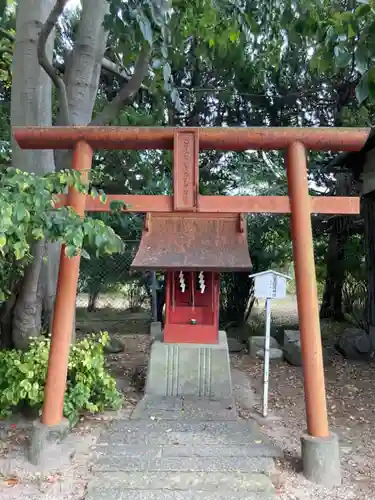 泊神社の末社