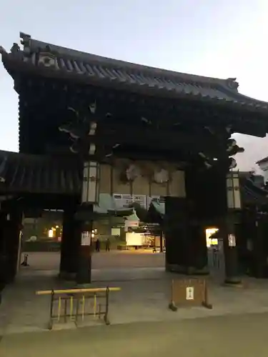 大阪天満宮の山門・神門