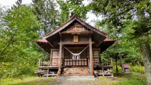 豊田八幡神社の本殿