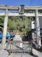 神明社の鳥居