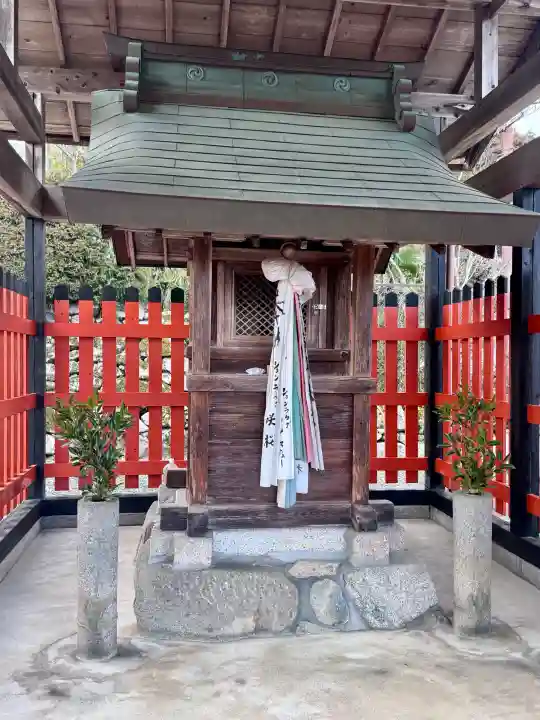 流護因神社の{uncategorized: "未分類", other: "その他", undefined: "問題あり", building: "その他建物", grave: "お墓", sacred_gate: "鳥居", guardian: "狛犬", statue: "像", buddha: "仏像", history: "歴史", nature: "自然", garden: "庭園", animal: "動物", pagoda: "塔", temizu: "手水舎", mountain_gate: "山門・神門", sanctuary: "本殿・本堂", subordinate: "末社・摂社", art: "芸術", scenery: "景色", jizo: "地蔵", ema: "絵馬", goshuin: "御朱印", omikuji: "おみくじ", items: "授与品その他", amulet: "お守り", goshuincho: "御朱印帳", eats: "食事", festival: "お祭り", votive_dance: "神楽", shichigosan: "七五三参", wedding: "結婚式", experience: "体験その他", initially: "初詣", around: "周辺", anti_infection: "感染症対策"}