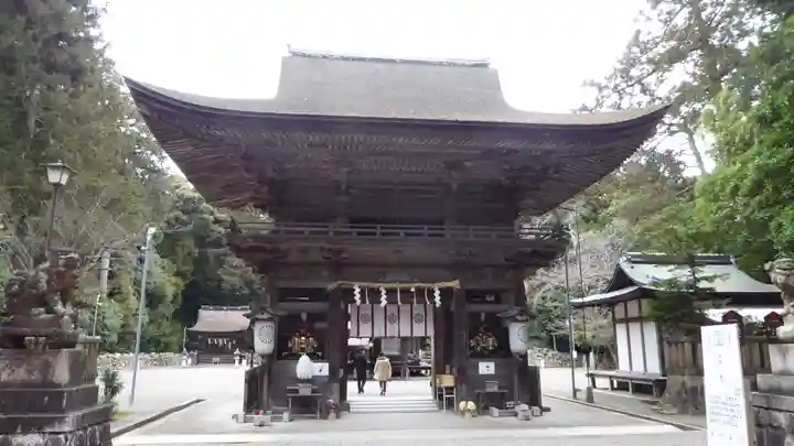 御上神社の山門・神門