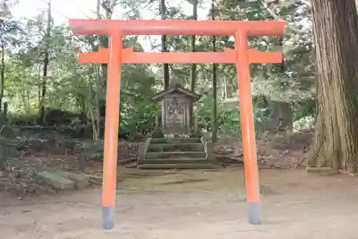 松山神社の鳥居