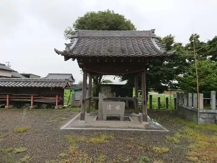 八幡社の手水舎