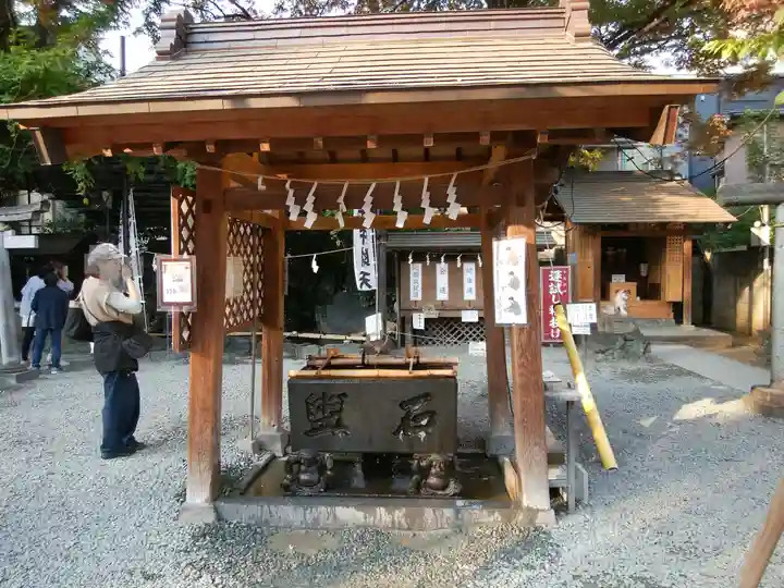 川越熊野神社の手水舎