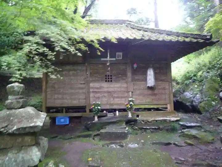 滝入不動尊(茨城県)