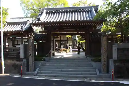 大日寺の山門・神門