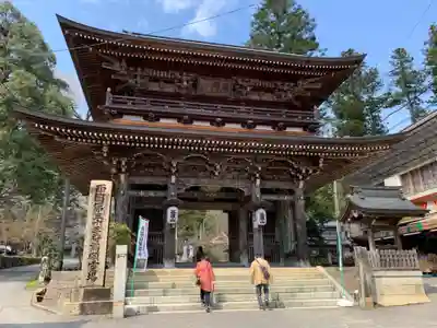 華厳寺の山門・神門