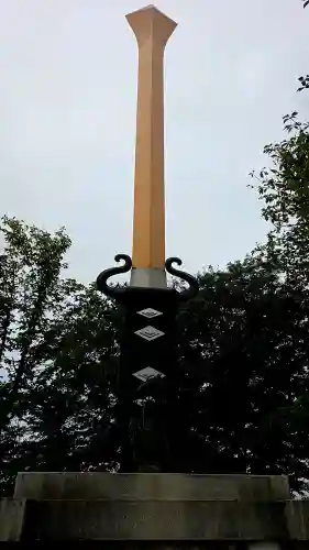 倶利迦羅不動寺山頂本堂の{uncategorized: "未分類", other: "その他", undefined: "問題あり", building: "その他建物", grave: "お墓", sacred_gate: "鳥居", guardian: "狛犬", statue: "像", buddha: "仏像", history: "歴史", nature: "自然", garden: "庭園", animal: "動物", pagoda: "塔", temizu: "手水舎", mountain_gate: "山門・神門", sanctuary: "本殿・本堂", subordinate: "末社・摂社", art: "芸術", scenery: "景色", jizo: "地蔵", ema: "絵馬", goshuin: "御朱印", omikuji: "おみくじ", items: "授与品その他", amulet: "お守り", goshuincho: "御朱印帳", eats: "食事", festival: "お祭り", votive_dance: "神楽", shichigosan: "七五三参", wedding: "結婚式", experience: "体験その他", initially: "初詣", around: "周辺", anti_infection: "感染症対策"}