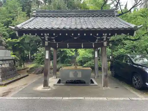 加納天満宮の手水舎