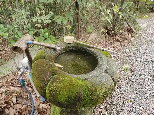 高御位神宮の手水舎