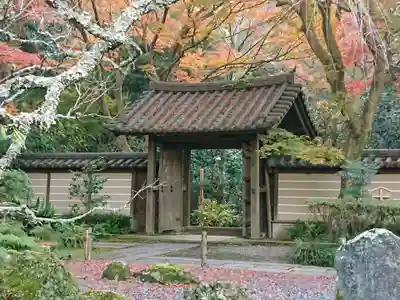 瑞泉寺の山門・神門