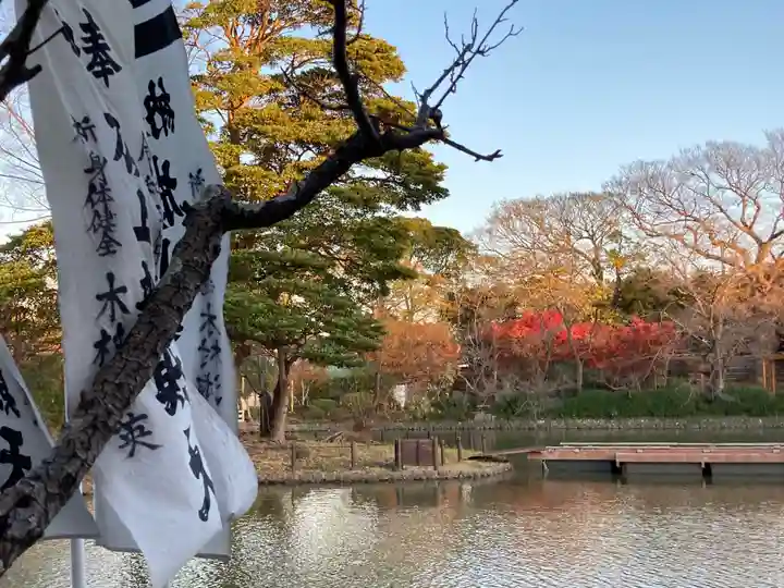 旗上弁財天社の景色